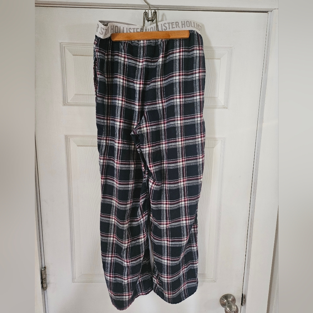 Women's Plaid Hollister Pajama Pants. M